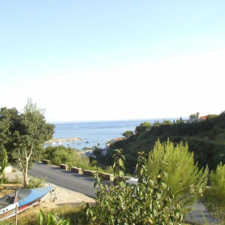 Apartments Delfin Krk Town Extérieur photo